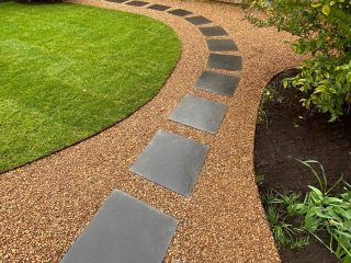 EveryEdge_0028_Path edged with Classic